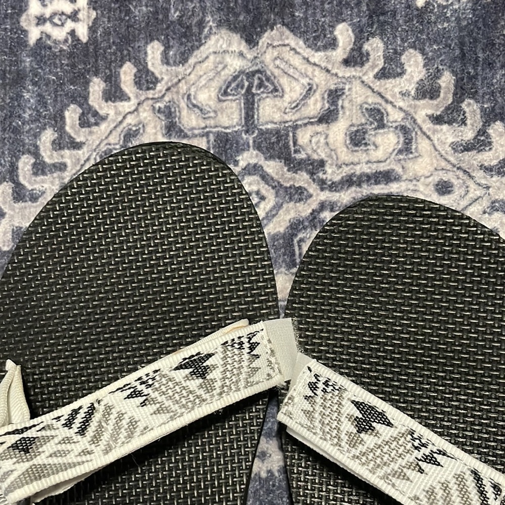 Women’s Teva Sandals - Picture 7 of 9
